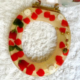 Romeo & Juliet Round Toilet Seat